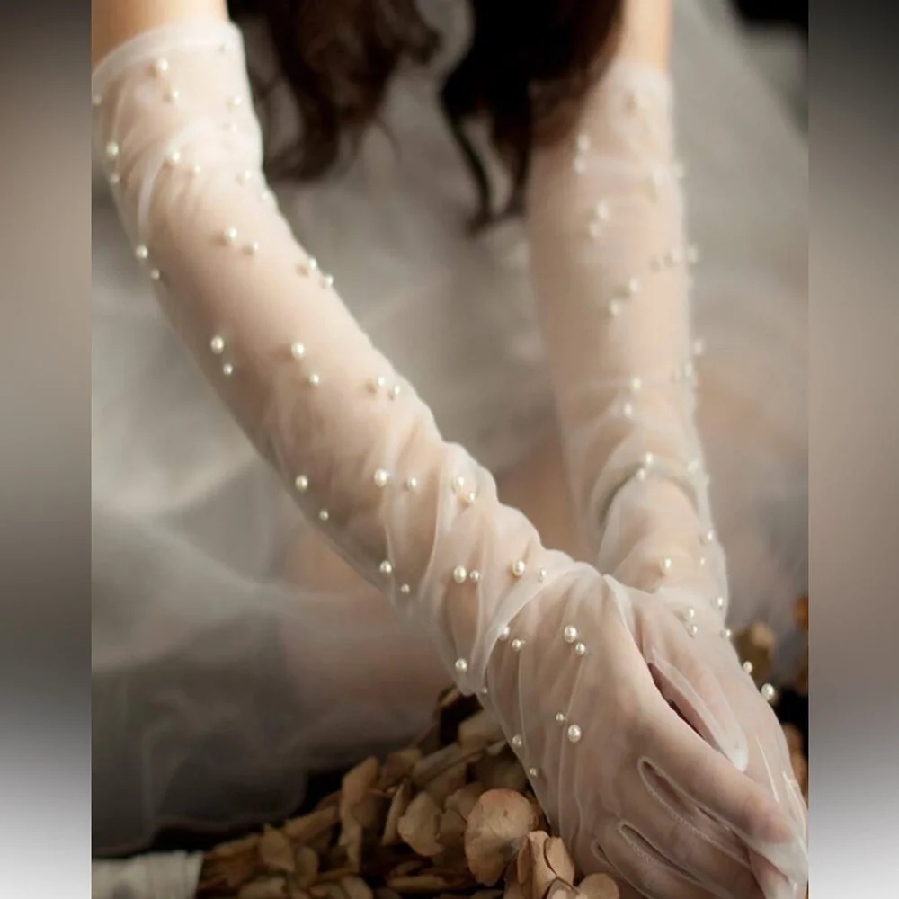 Formal Mesh Beaded Long Gloves NEW 🏷️
